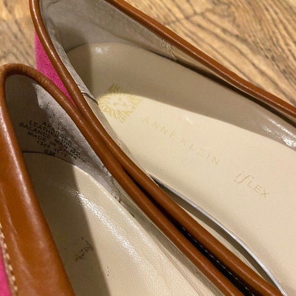 Anne Klein flats - Picture 3 of 3
